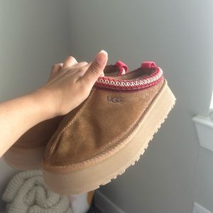 UGGS Tazz slipper platform